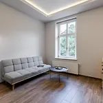 Inshiapartments On Kovzhuna Str *