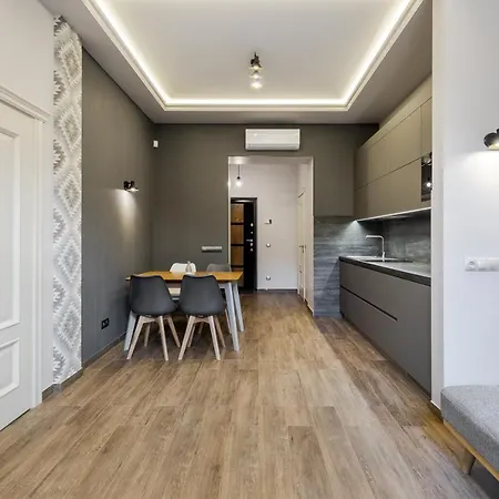 Inshiapartments On Kovzhuna Str Apartament *