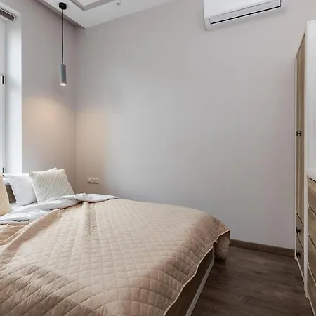 Inshiapartments On Kovzhuna Str Apartmán